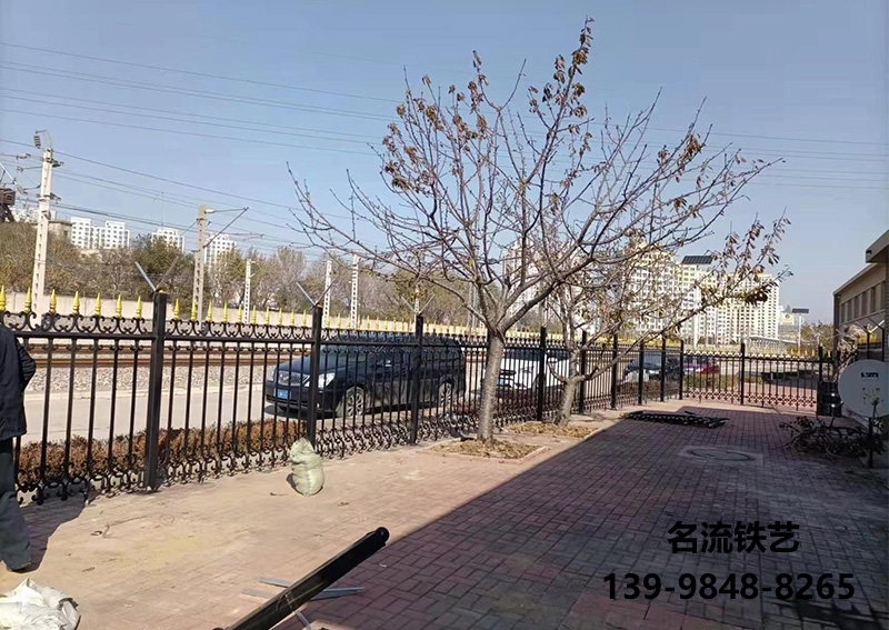 大连铸铁护栏厂家